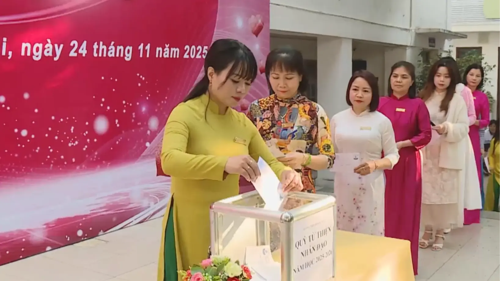 Gieo lòng nhân ái trong học sinh Thủ đô